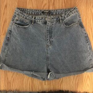 Missguided Blue Jean Shorts High-Waisted Relaxed Fit